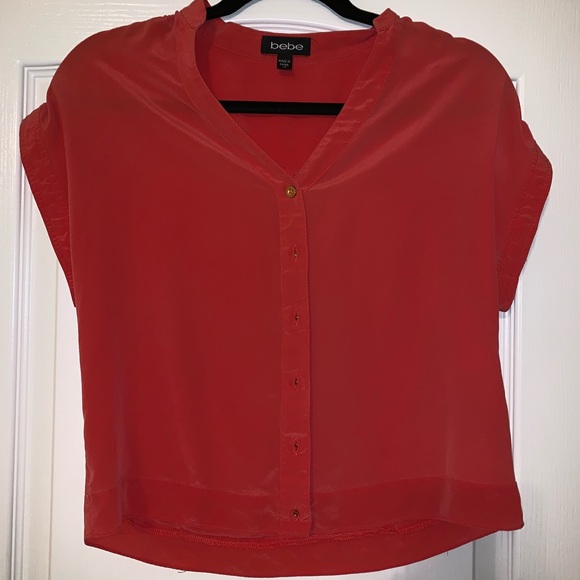 Bebe Open Back Blouse - Picture 4 of 5